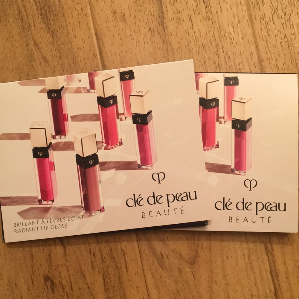 Cle de peau radiant lip gloss